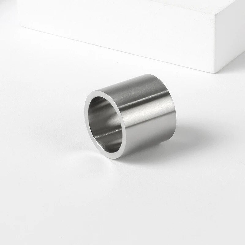 Sleek Cylinder Band Ring - Chrome Cult