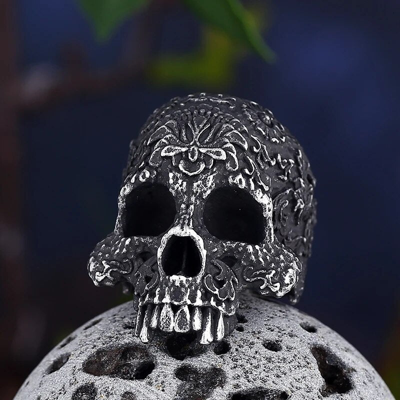 The Black Pearl Skull Ring - Chrome Cult