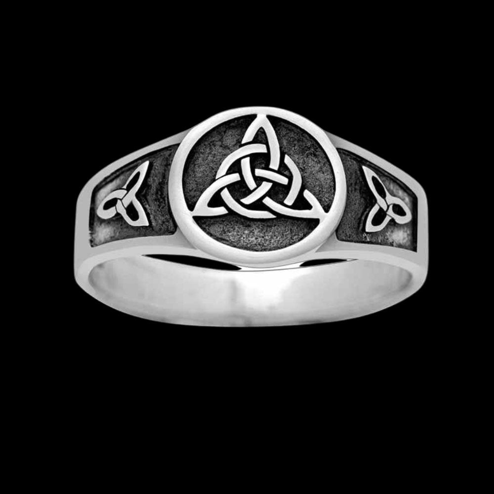 Trio Celtics Knot Ring - Chrome Cult