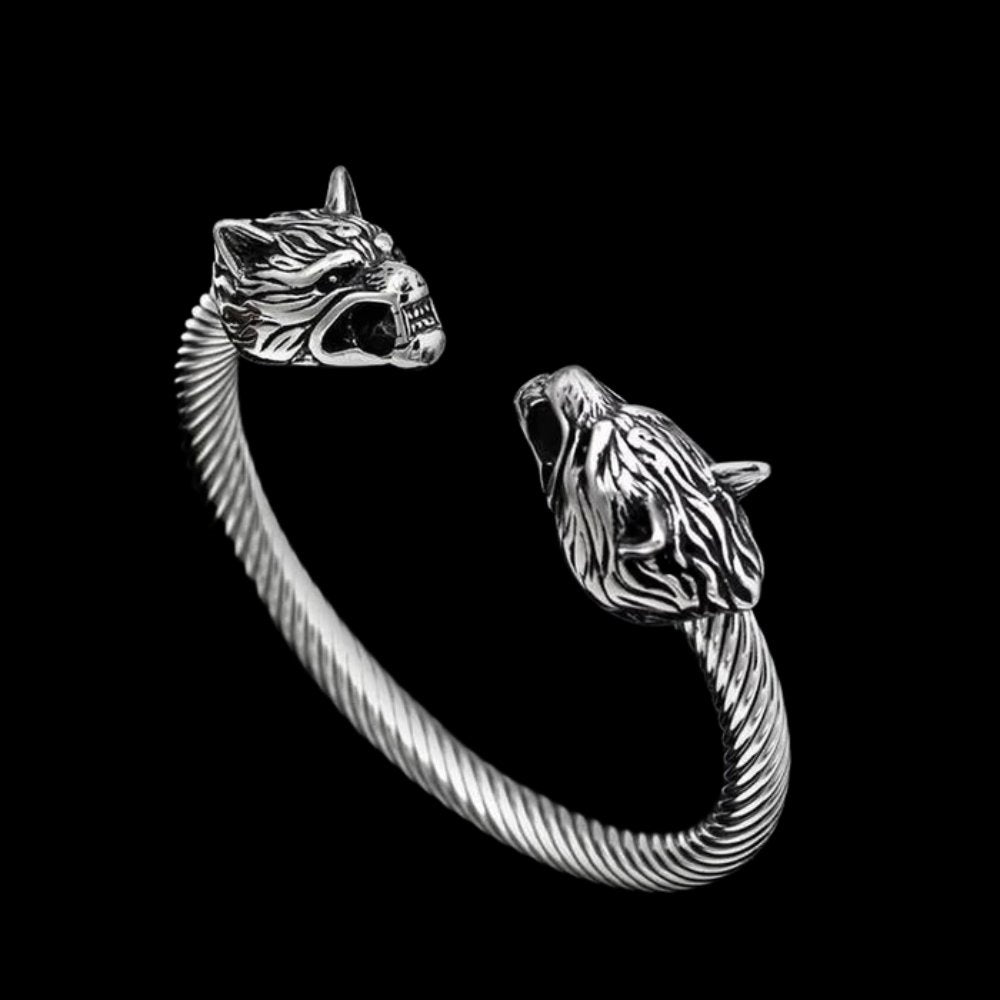 Twisted Wolf Head Bracelet - Chrome Cult