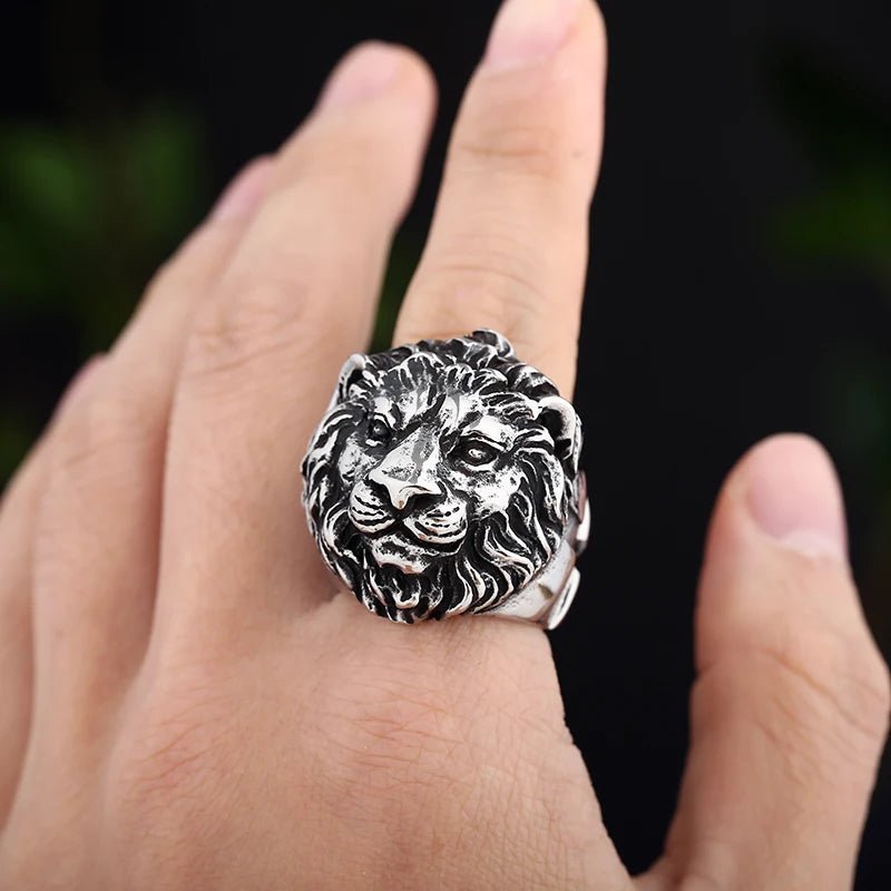 Uncaged Lion Head Ring - Chrome Cult