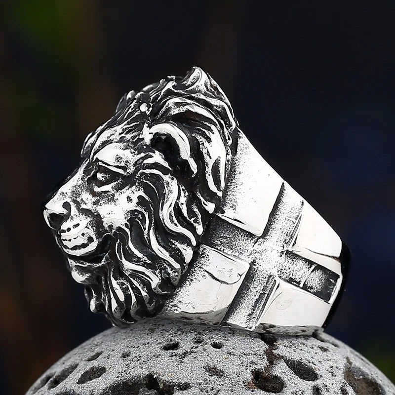 Uncaged Lion Head Ring - Chrome Cult