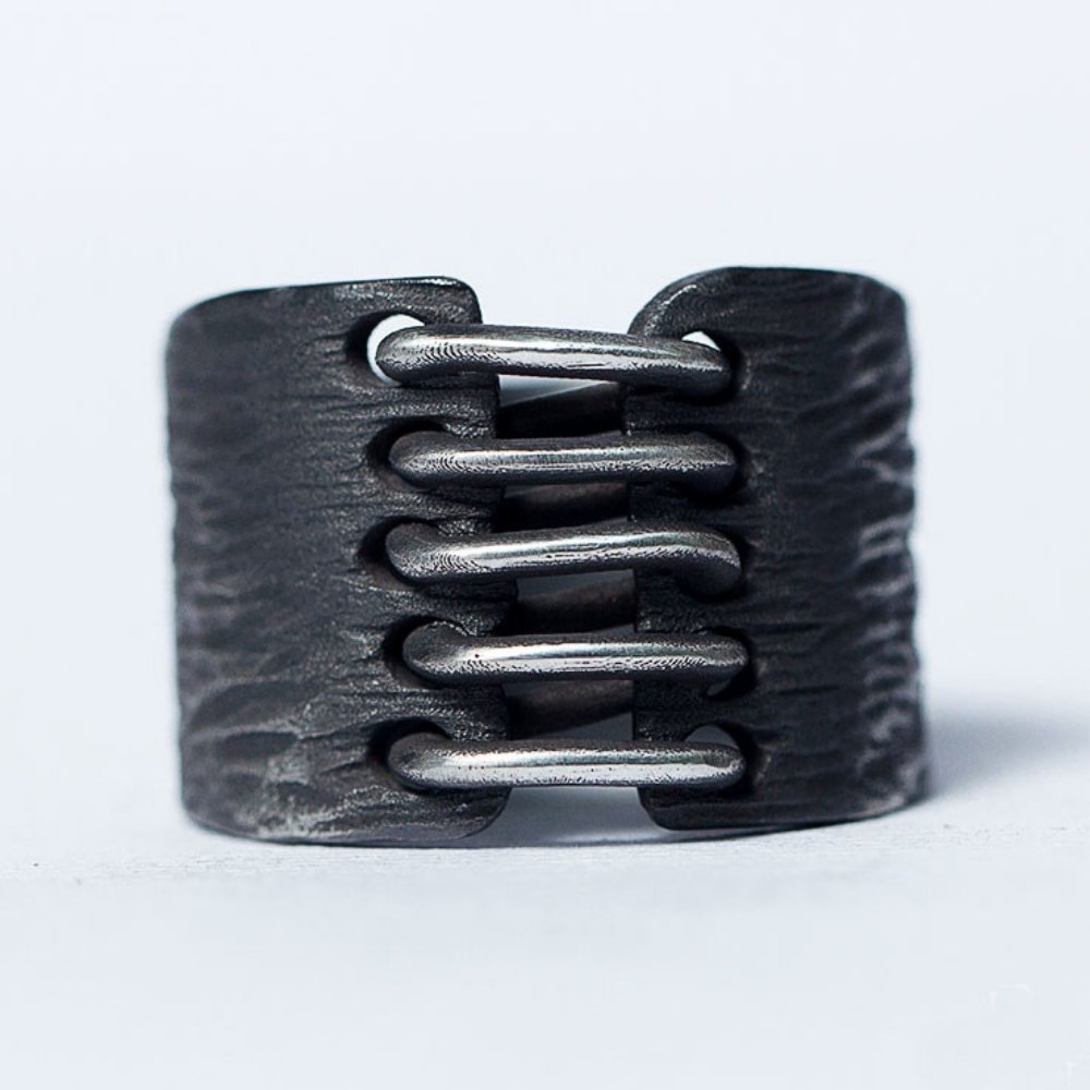 Unique Line Geometric Ring - Chrome Cult