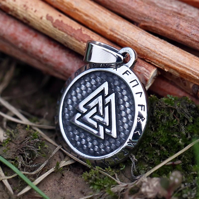 Valknut The Nine Worlds Pendant - Chrome Cult