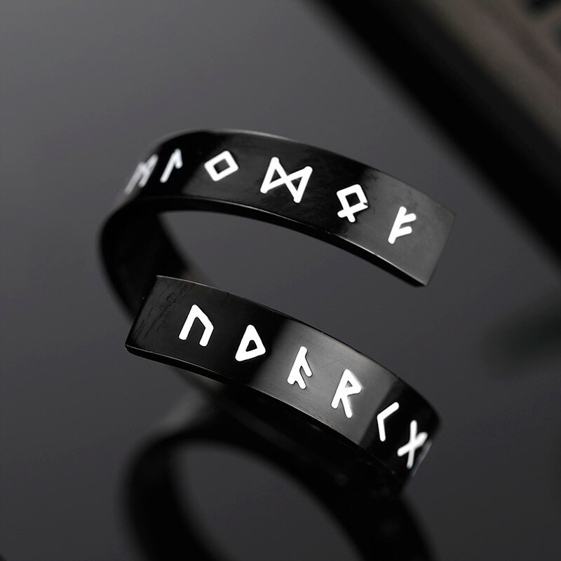 Viking Runes Wrap Ring - Chrome Cult