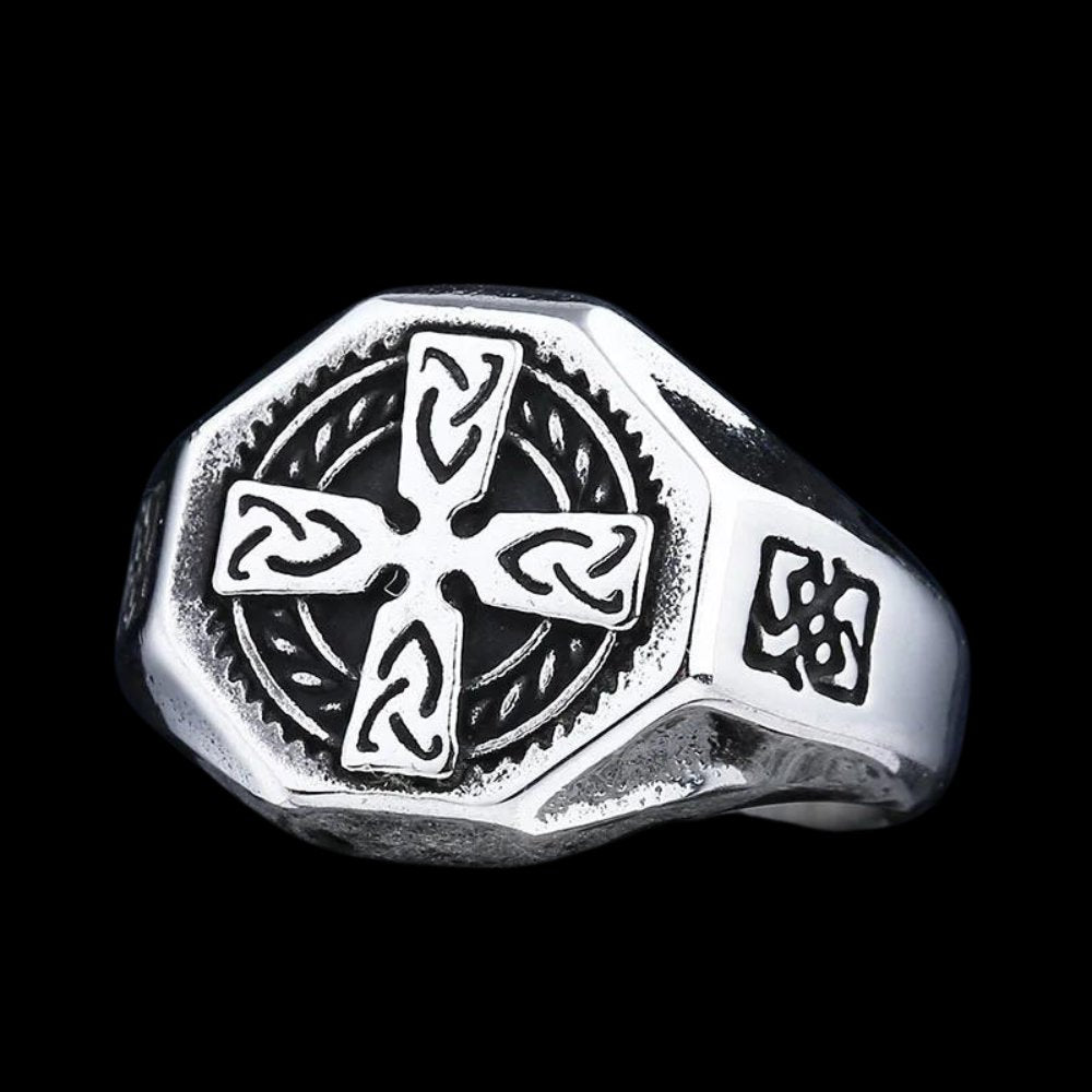 Viking Triquetra Cross Ring - Chrome Cult