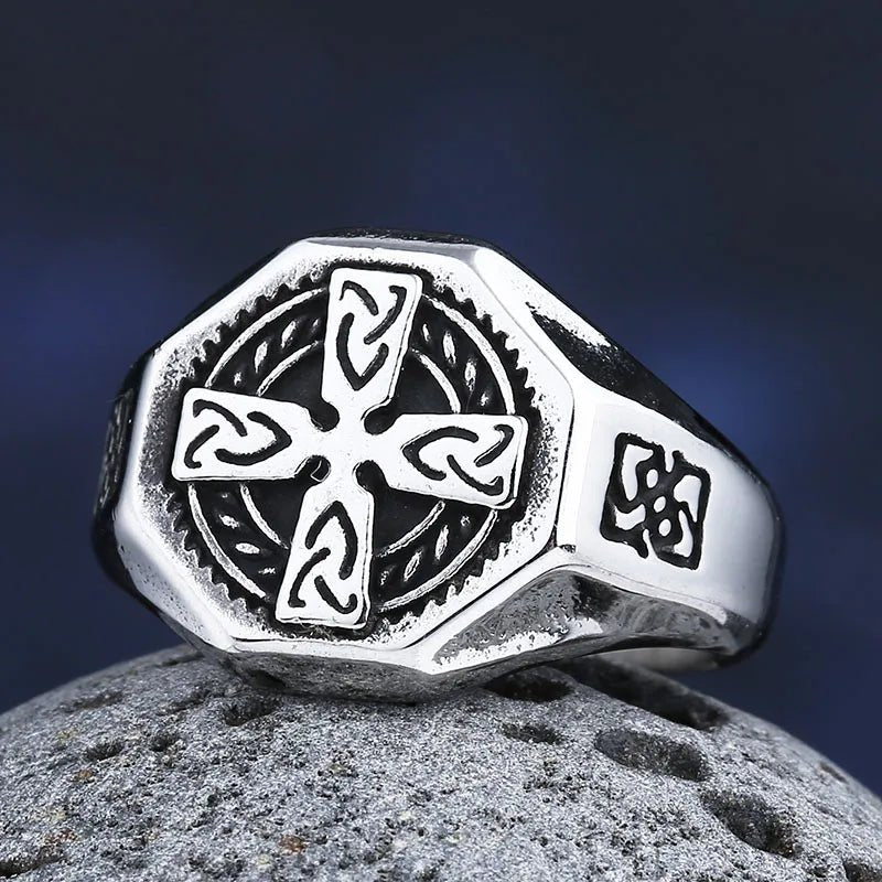 Viking Triquetra Cross Ring - Chrome Cult