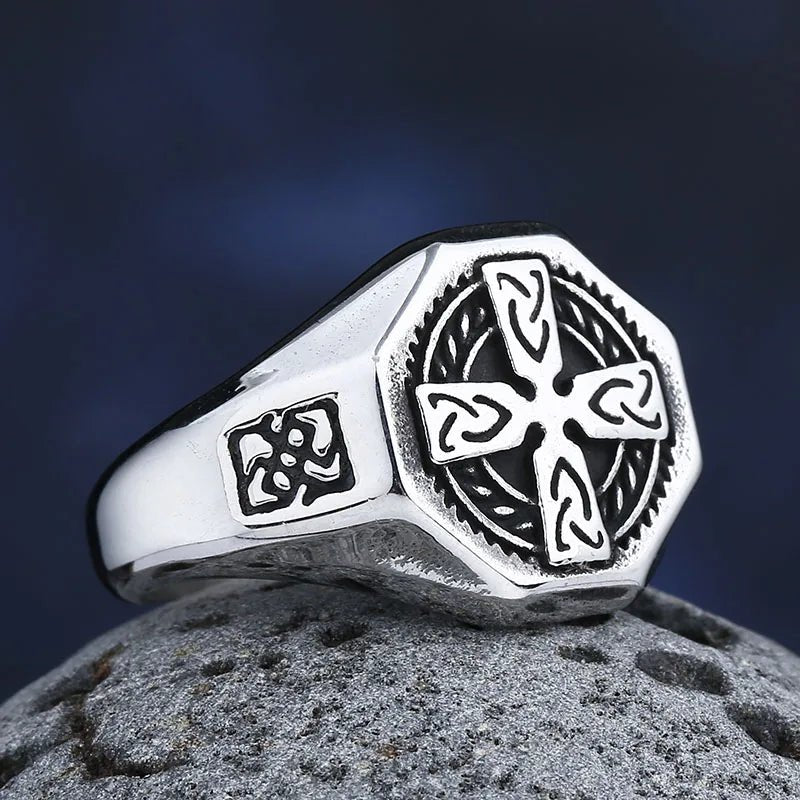 Viking Triquetra Cross Ring - Chrome Cult