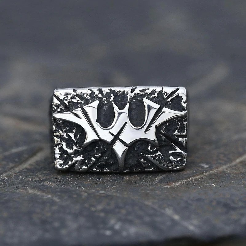 Vintage Bat Ring - Chrome Cult