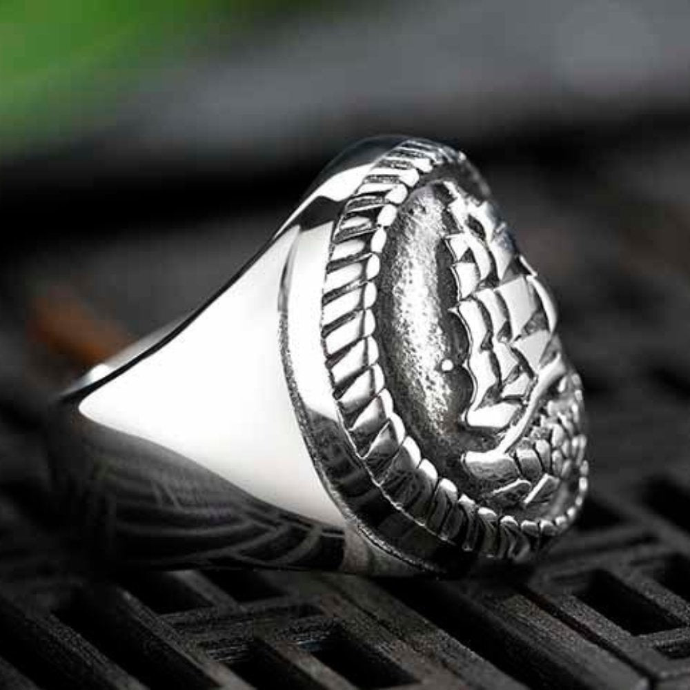 Vintage Sailboat Ring - Chrome Cult