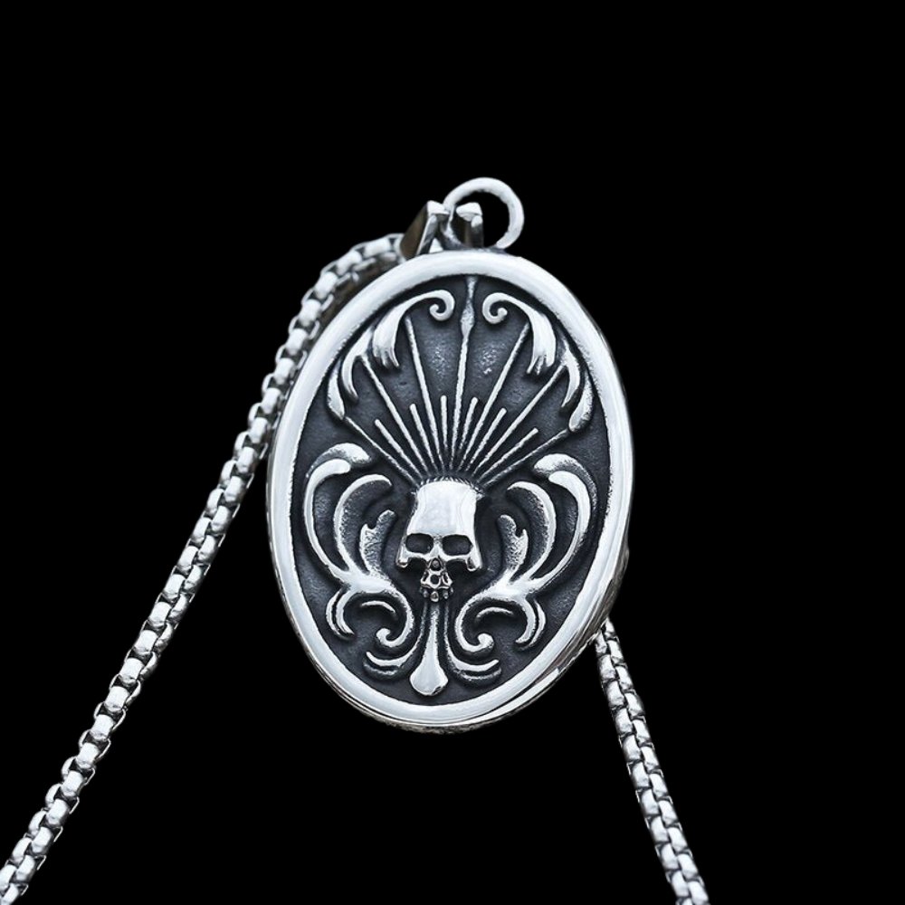 Vintage Skull Noble Pattern Oval Pendant - Chrome Cult